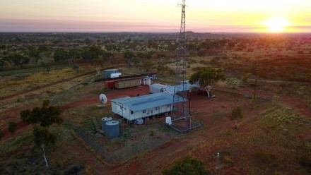 The Warramunga Seismic and Infrasound Research Station of the ANU Research School of Earth Sciences